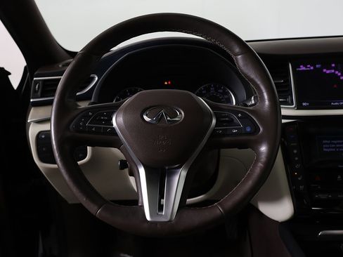Used 2019 INFINITI QX50 Essential w/ Sensory Package image 41