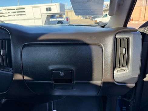 Used 2019 Chevrolet Silverado 3500 W/T w/ WT Convenience Package image 25