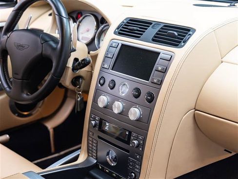 Used 2006 Aston Martin Vanquish S RWD image 26