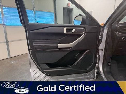 Certified 2024 Ford Explorer XLT w/ Equipment Group 202A AWD/4WD image 22