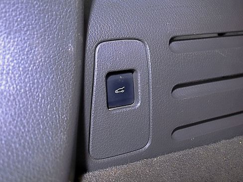 Used 2014 Ford Edge SEL w/ Equipment Group 205A image 12