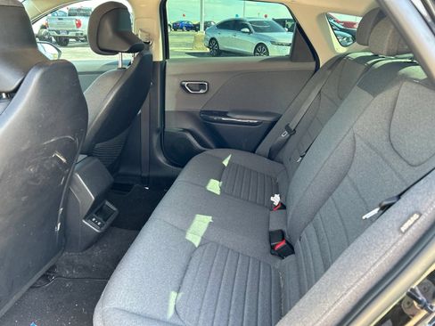 Used 2025 Kia K4 EX FWD image 11