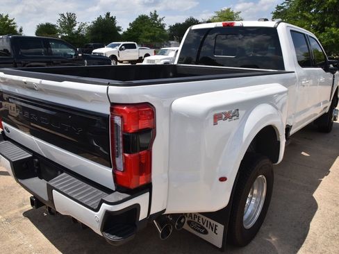 Used 2026 Ford F350 Platinum AWD/4WD image 6