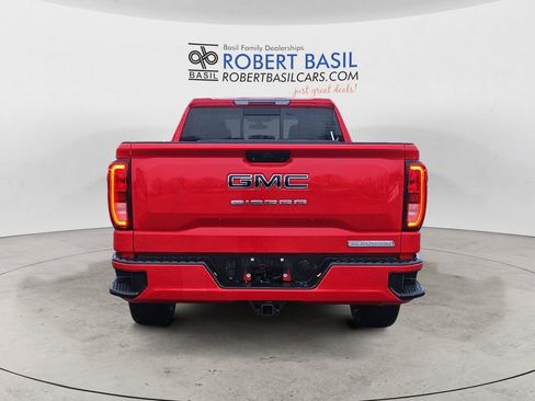 Used 2020 GMC Sierra 1500 Elevation w/ Elevation Value Package image 4