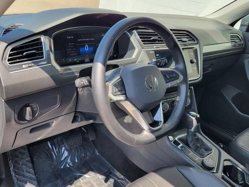Used 2024 Volkswagen Tiguan Wolfsburg Edition AWD/4WD image 10