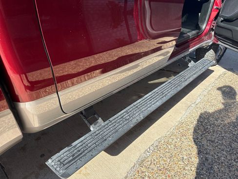 Used 2021 RAM 1500 Laramie w/ Bed Utility Group image 9