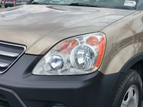 Used 2006 Honda CR-V LX image 10