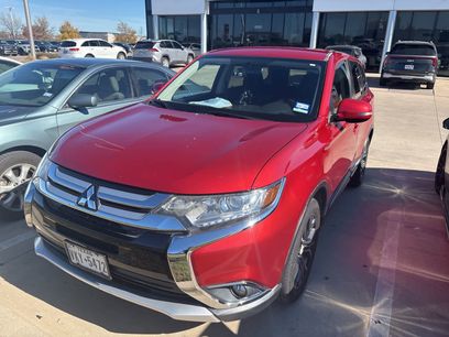 Used 2018 Mitsubishi Outlander SE