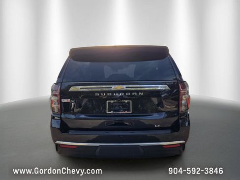 Certified 2024 Chevrolet Suburban LT AWD/4WD image 4