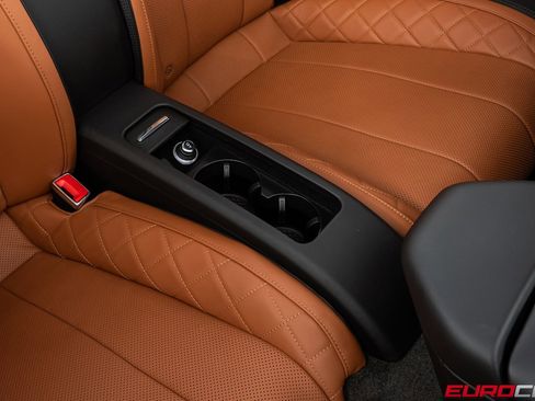 Used 2022 Bentley Continental GT image 36