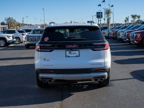 New 2026 GMC Acadia Elevation w/ Elevation Premium Package image 4