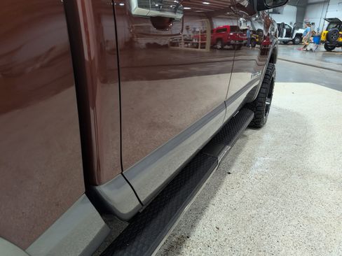 Used 2017 Nissan Titan Platinum Reserve image 13