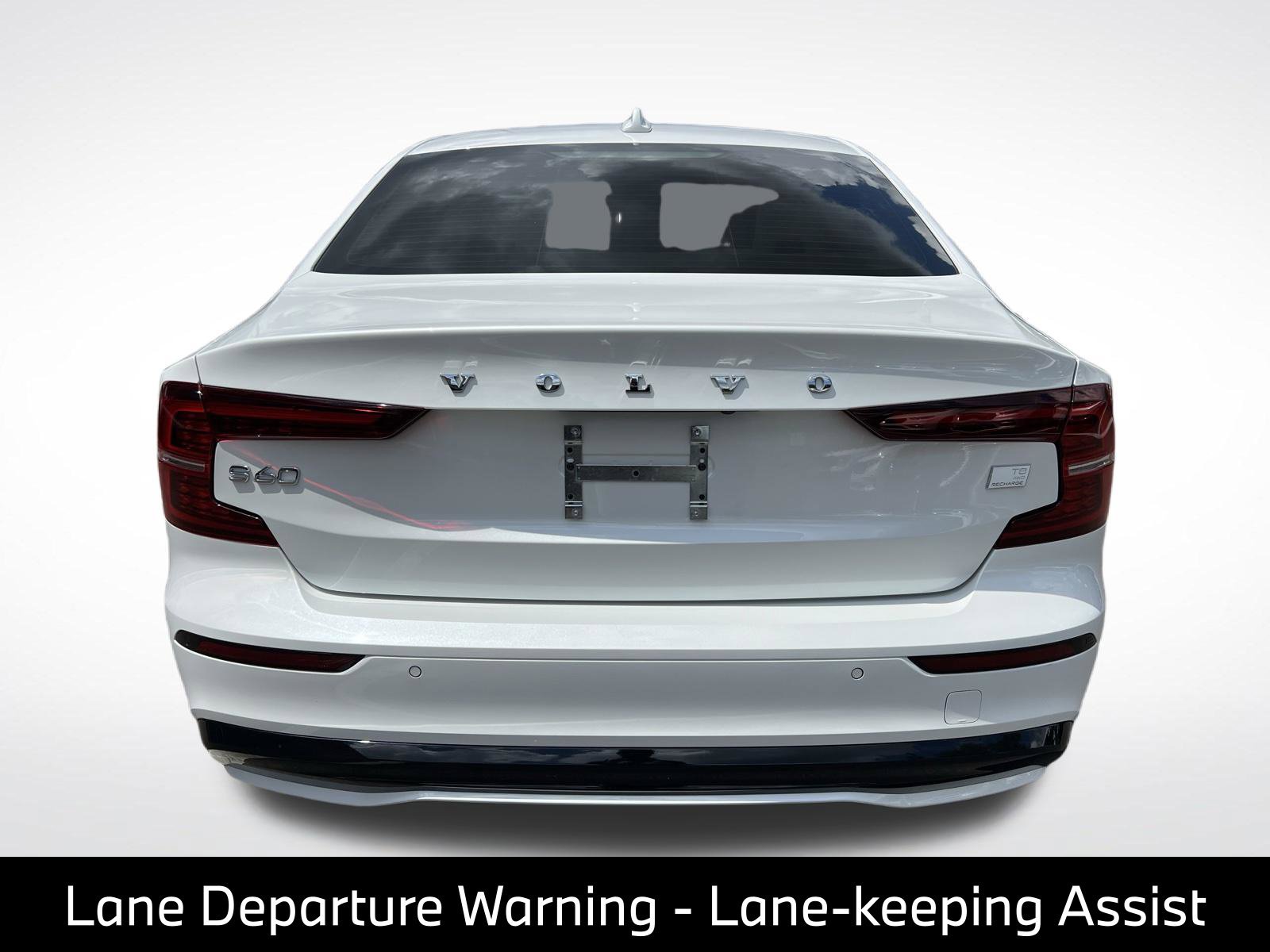 Used 2023 Volvo S60 T8 Plus AWD/4WD image 7
