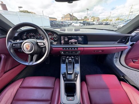 Used 2021 Porsche 911 Carrera image 18