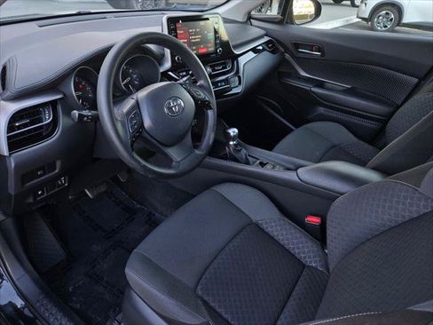 Certified 2020 Toyota C-HR LE FWD image 8