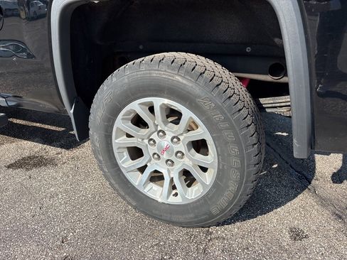 Used 2016 GMC Sierra 1500 SLE w/ SLE Value Package image 6