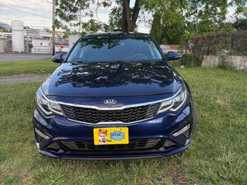 Used 2020 Kia Optima LX FWD image 2