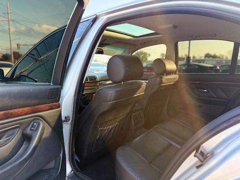 Used 2003 BMW 540i Sedan image 9