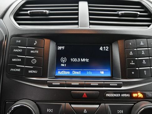 Used 2018 Ford Explorer Base image 14