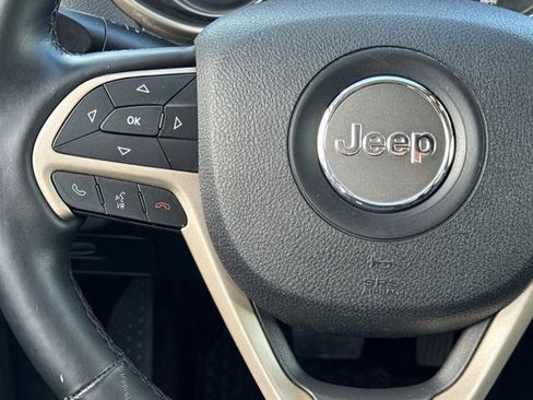 Used 2014 Jeep Cherokee Latitude w/ Comfort/Convenience Group image 13