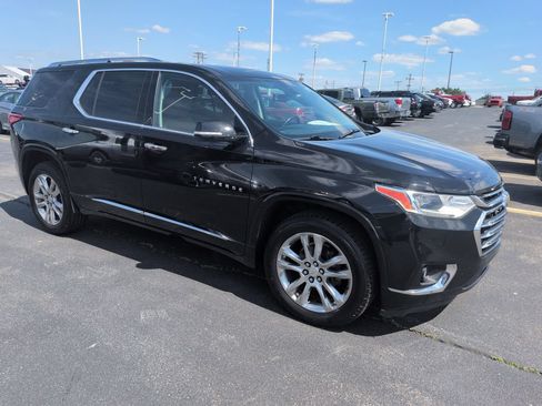 Used 2019 Chevrolet Traverse High Country AWD/4WD image 8