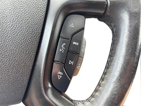 Used 2017 Buick Enclave Leather AWD/4WD image 43