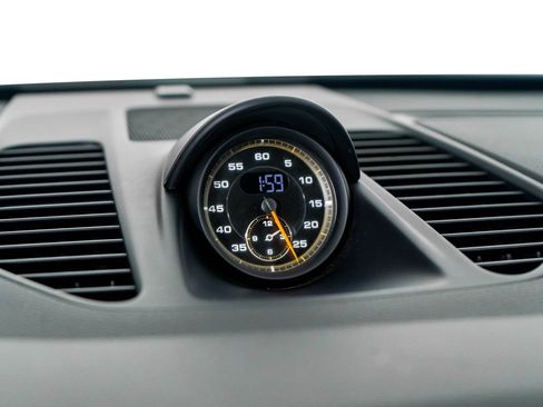 Used 2018 Porsche 911 GT3 w/ Sport Chrono Package image 38