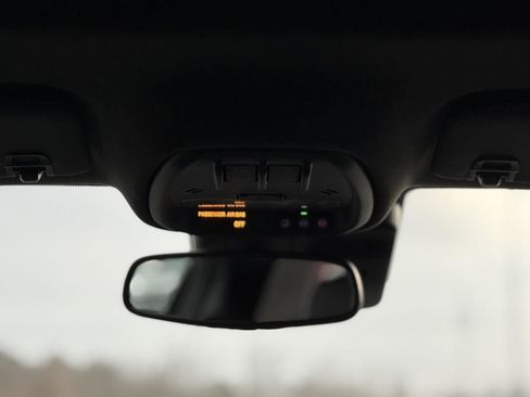 Certified 2024 Buick Envista Avenir image 23