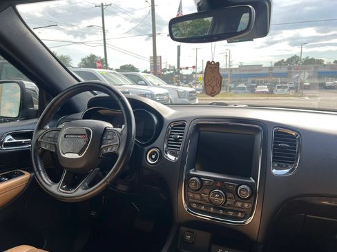 Used 2017 Dodge Durango Citadel w/ Technology Group RWD image 13