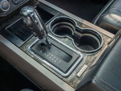 Used 2017 Ford Expedition Limited w/ Equipment Group 301A image 30