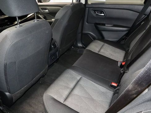 Certified 2024 Nissan Rogue SV image 23