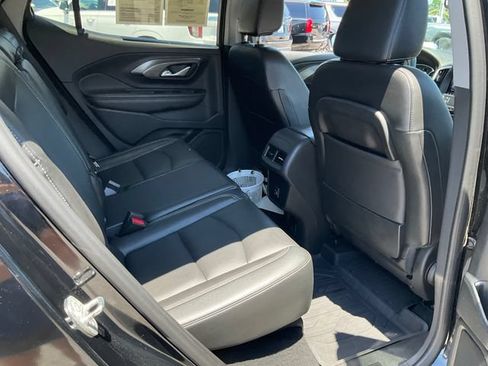 Used 2023 GMC Terrain SLT w/ Tech Package AWD/4WD image 19