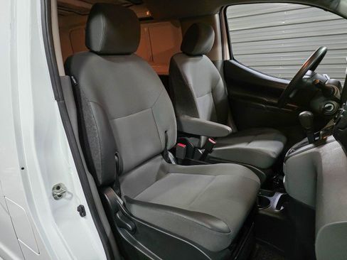 Used 2021 Nissan NV200 SV image 16