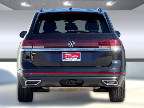 Used 2024 Volkswagen Atlas SE image 8