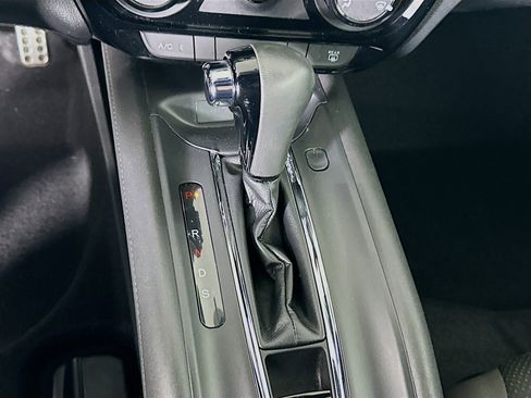 Used 2019 Honda HR-V Sport image 24