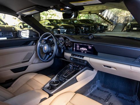 Used 2020 Porsche 911 Carrera S image 50