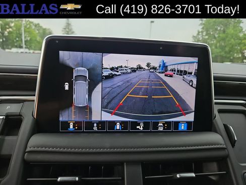 Certified 2021 Chevrolet Tahoe Z71 w/ Z71 Off-Road Package AWD/4WD image 22