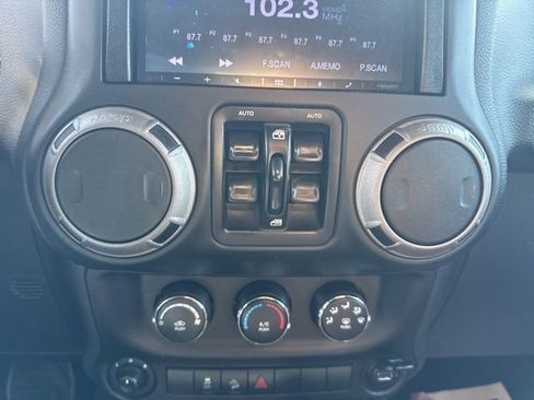 Used 2016 Jeep Wrangler Unlimited Sport w/ Quick Order Package 24S image 17