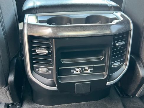 Used 2023 RAM 1500 Big Horn AWD/4WD image 36