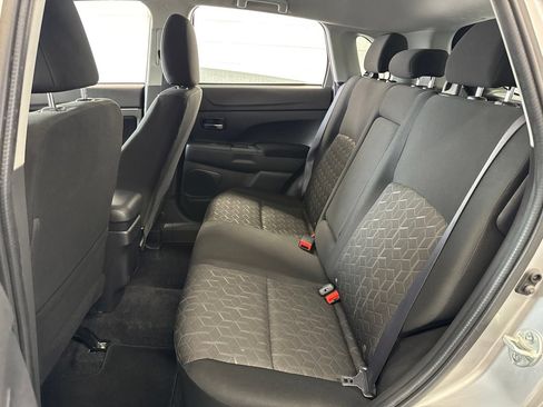 Used 2025 Mitsubishi Outlander Sport ES AWD/4WD image 35