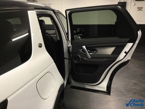 Used 2021 Land Rover Discovery Sport S image 36