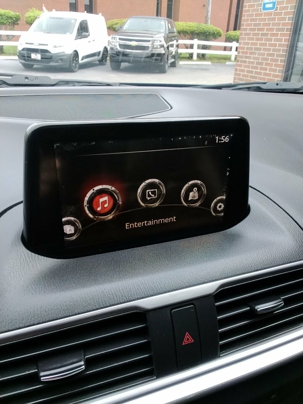 Used 2018 MAZDA MAZDA3 Touring FWD image 18