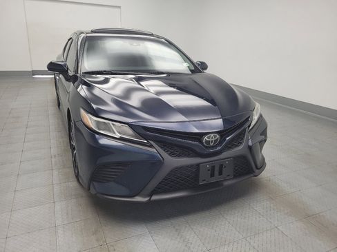 Used 2019 Toyota Camry SE w/ Convenience Package image 14