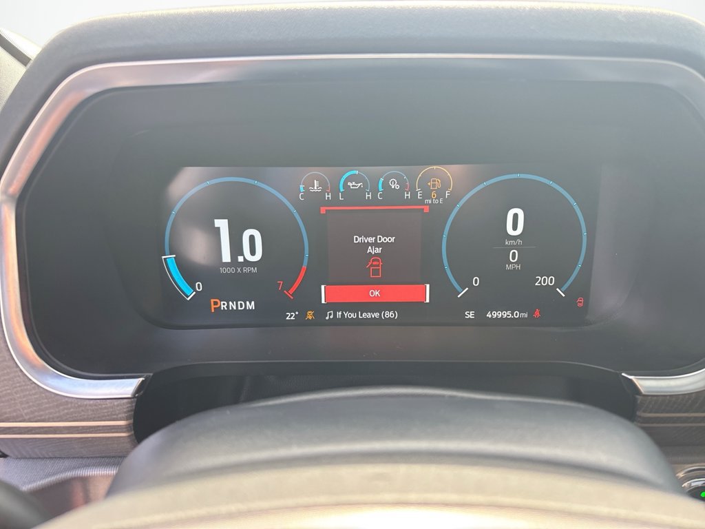 Used 2022 Ford F150 Platinum w/ FX4 Off-Road Package AWD/4WD image 33