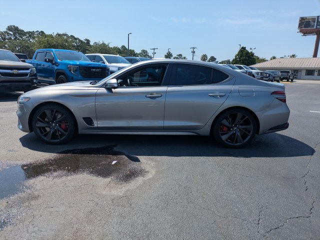 Used 2022 Genesis G70 3.3T RWD image 8