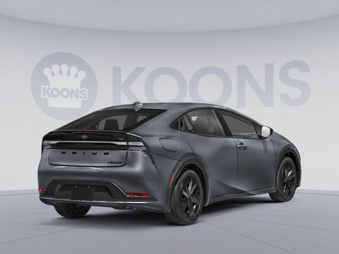 New 2026 Toyota Prius Plug-In Hybrid image 2