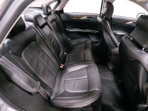 Used 2013 Lincoln MKZ AWD image 17