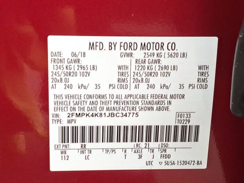 Used 2018 Ford Edge Titanium w/ Technology Package AWD/4WD image 35