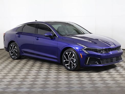 Used 2025 Kia K5 EX image 2