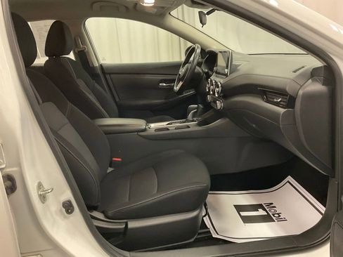 Used 2022 Nissan Sentra SV image 30